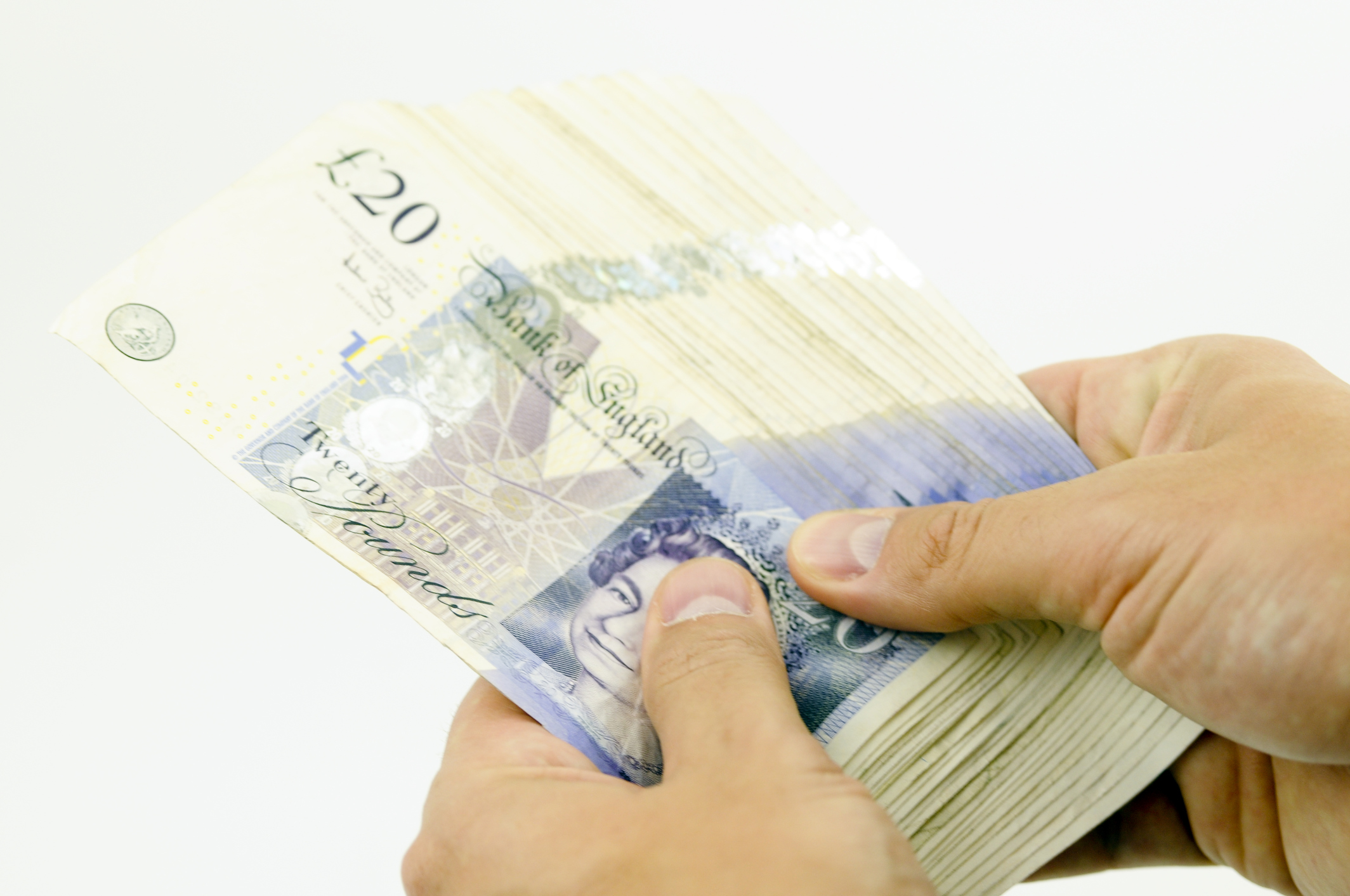 SMEs owed nearly £2k through lack of cash